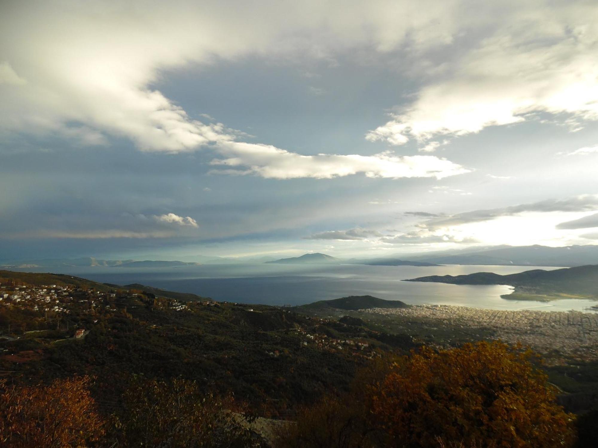 Archontiko Xantha Hotel Makrinitsa Bagian luar foto
