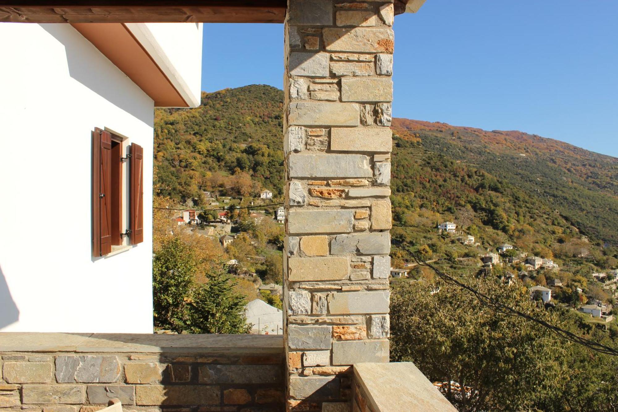 Archontiko Xantha Hotel Makrinitsa Bagian luar foto