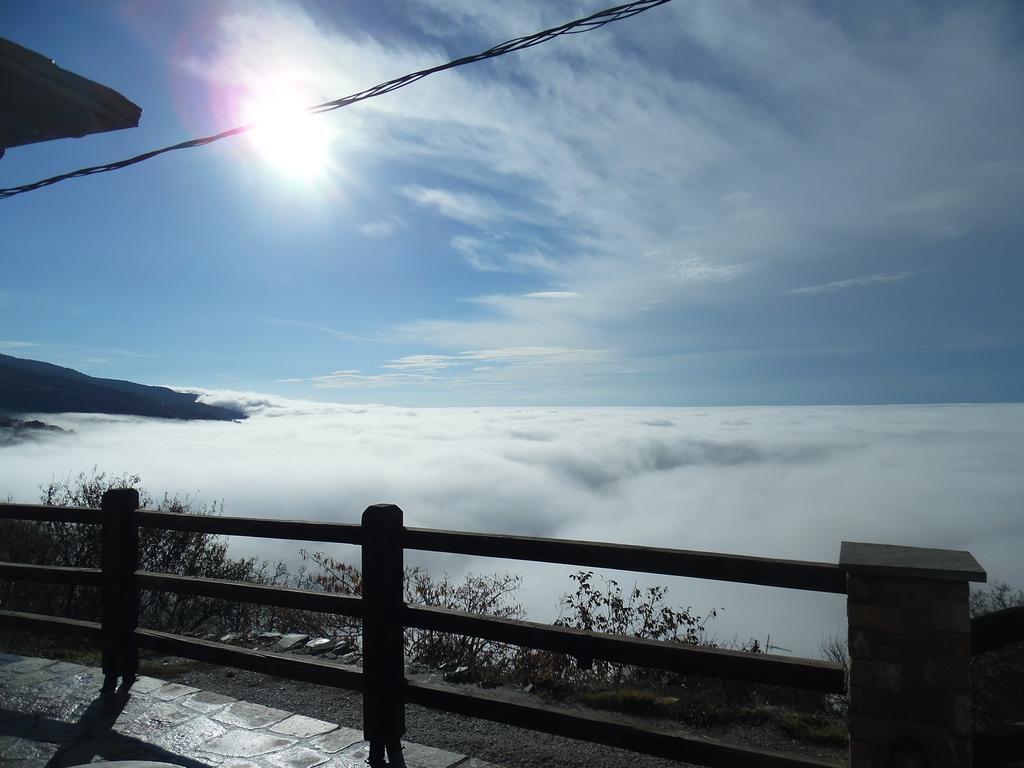 Archontiko Xantha Hotel Makrinitsa Bagian luar foto